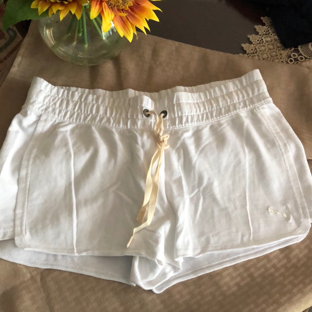 PUMA LADIES SHORTS